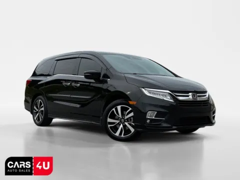 Black 2018 Honda Odyssey Elite for sale in Knoxville, TN