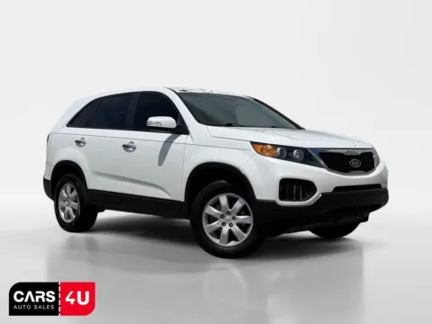White 2011 Kia Sorento LX for sale in Knoxville, TN