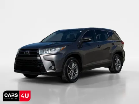 Another view of 2019 Toyota Highlander XLE for sale in Knoxville, TN at Cars 4 U LLC