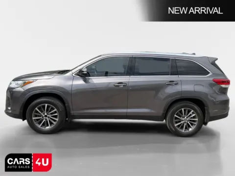 More photos of 2019 Toyota Highlander XLE at Cars 4 U LLC, TN