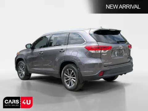 More photos of 2019 Toyota Highlander XLE at Cars 4 U LLC, TN