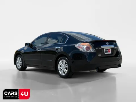 More photos of 2011 Nissan Altima 2.5 S at Cars 4 U LLC, TN