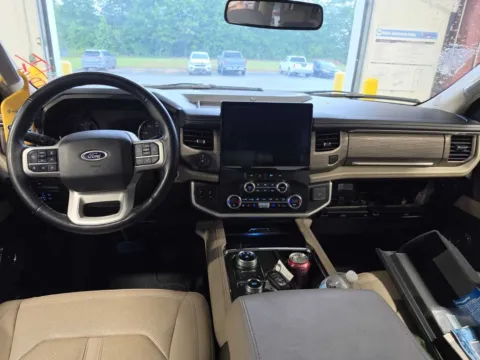 More photos of 2023 Ford Expedition Limited at Cars 4 U LLC, TN