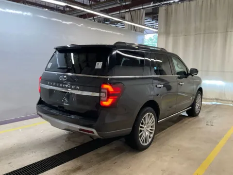 More photos of 2023 Ford Expedition Limited at Cars 4 U LLC, TN