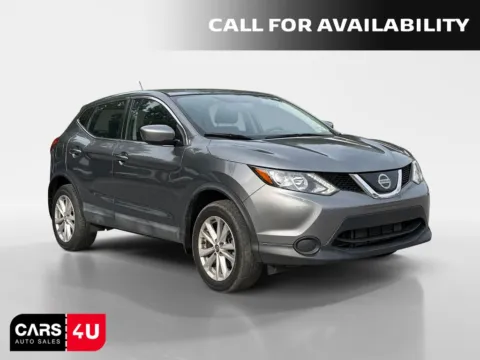 Gray 2019 Nissan Rogue Sport S for sale in Knoxville, TN