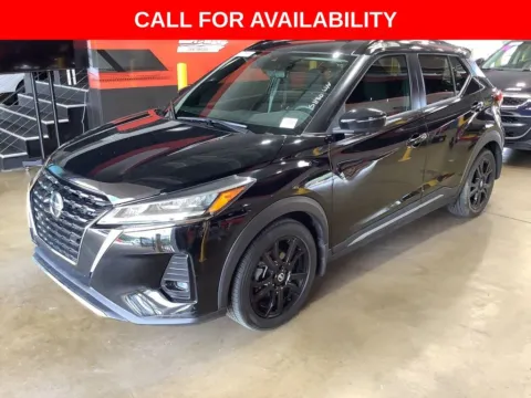 Black 2021 Nissan Kicks SR for sale in Knoxville, TN