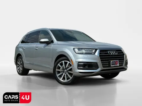 Silver 2019 Audi Q7 55 Premium Plus for sale in Knoxville, TN