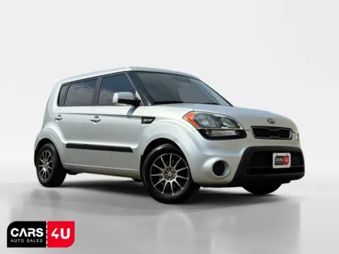 Silver 2013 Kia Soul for sale in Knoxville, TN