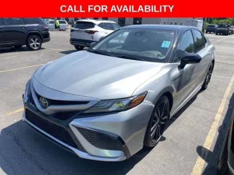 Silver 2022 Toyota Camry XSE for sale in Knoxville, TN