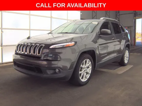 Unknown 2018 Jeep Cherokee Latitude Plus for sale in Knoxville, TN