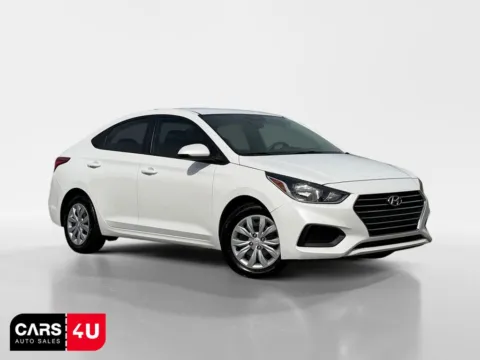 White 2022 Hyundai Accent SE for sale in Knoxville, TN