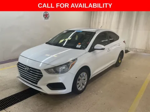 White 2022 Hyundai Accent SE for sale in Knoxville, TN