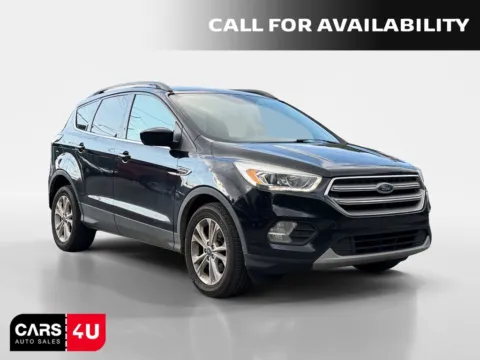 Black 2017 Ford Escape SE for sale in Knoxville, TN