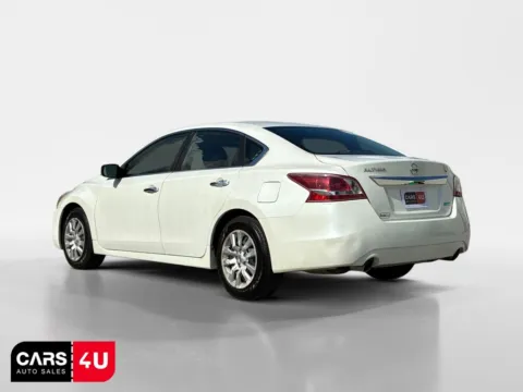 More photos of 2013 Nissan Altima 2.5 S at Cars 4 U LLC, TN