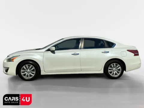 More photos of 2013 Nissan Altima 2.5 S at Cars 4 U LLC, TN