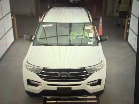 Photos of 2021 Ford Explorer XLT for sale in Knoxville, TN at Cars 4 U LLC