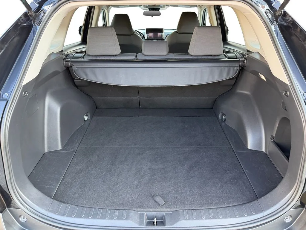 2023 Toyota RAV4 XLE - Photo 21