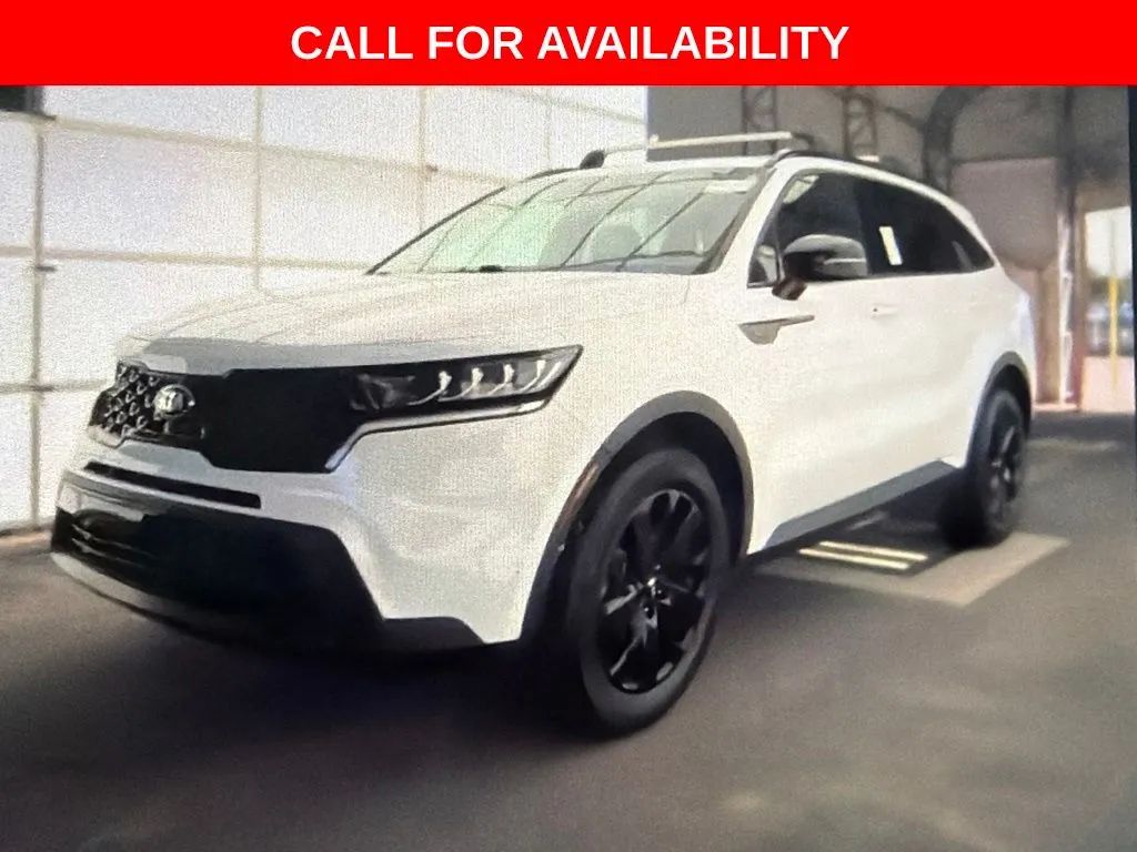 White 2021 Kia Sorento S for sale in Knoxville, TN
