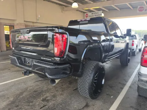 More photos of 2021 GMC Sierra 2500HD Denali at Cars 4 U LLC, TN