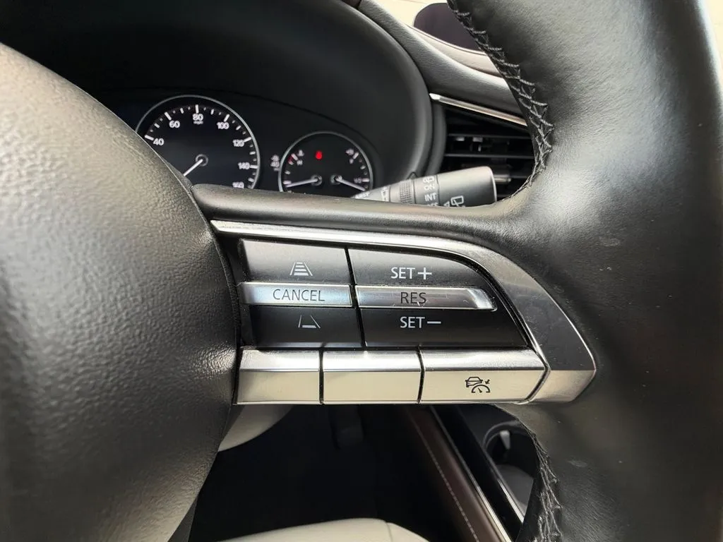 2023 Mazda CX-30 Premium - Photo 24