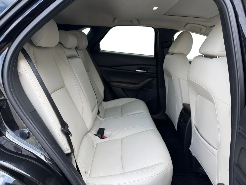 2023 Mazda CX-30 Premium - Photo 20