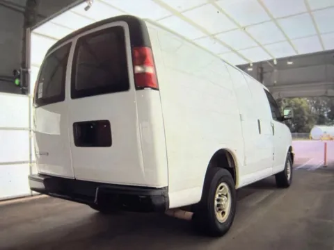 More photos of 2019 Chevrolet Express 2500 Work Van at Cars 4 U LLC, TN