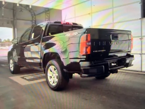 Photos of 2022 Chevrolet Colorado LT for sale in Knoxville, TN at Cars 4 U LLC