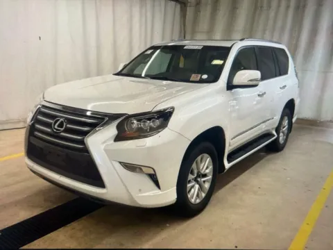 White 2019 Lexus GX 460 for sale in Knoxville, TN