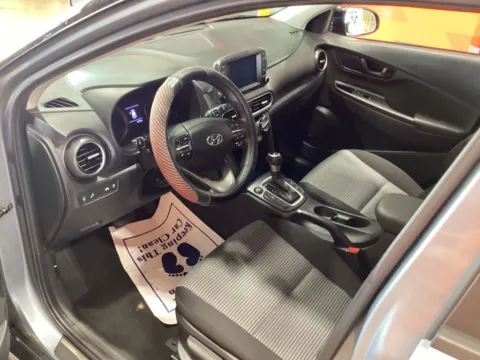 More photos of 2020 Hyundai Kona SEL at Cars 4 U LLC, TN