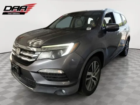 Gray 2017 Honda Pilot Elite for sale in Knoxville, TN