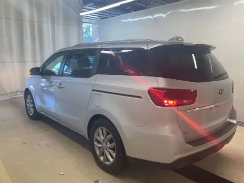 Photos of 2021 Kia Sedona EX for sale in Knoxville, TN at Cars 4 U LLC