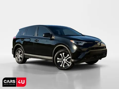 Black 2018 Toyota RAV4 LE for sale in Knoxville, TN