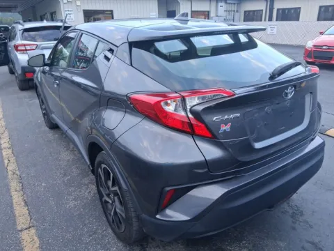 More photos of 2018 Toyota C-HR XLE Premium at Cars 4 U LLC, TN