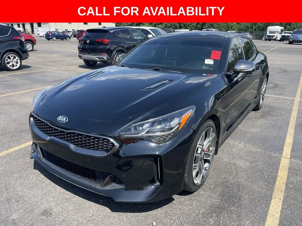 Black 2018 Kia Stinger GT1 for sale in Knoxville, TN