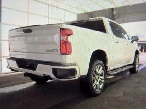 More photos of 2019 Chevrolet Silverado 1500 High Country at Cars 4 U LLC, TN