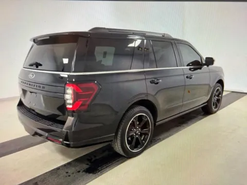 More photos of 2022 Ford Expedition Limited at Cars 4 U LLC, TN