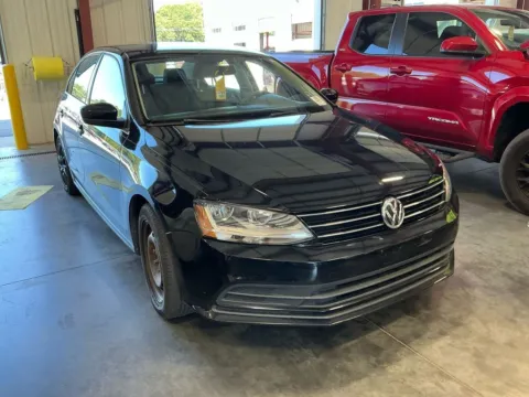 More photos of 2017 Volkswagen Jetta 1.4T S at Cars 4 U LLC, TN