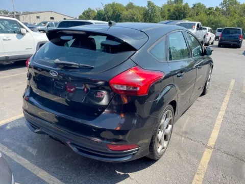 Photos of 2015 Ford Focus ST for sale in Knoxville, TN at Cars 4 U LLC