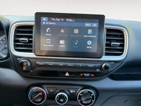More photos of 2021 Hyundai Venue SE at Cars 4 U LLC, TN