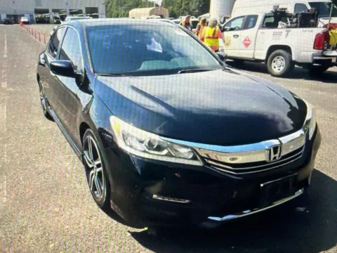 More photos of 2017 Honda Accord Sport Special Edition at Cars 4 U LLC, TN