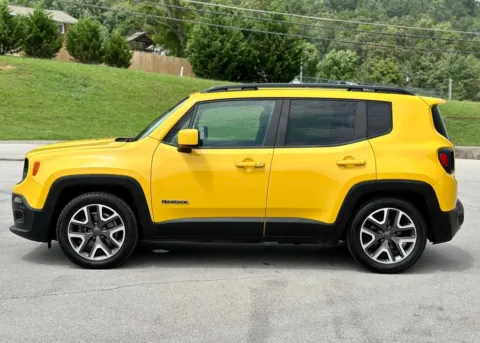 More photos of 2015 Jeep Renegade Latitude at Cars 4 U LLC, TN