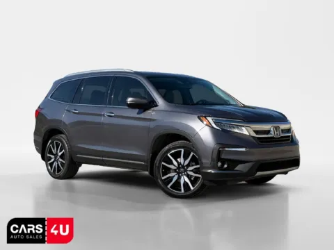 Silver 2021 Honda Pilot Touring for sale in Knoxville, TN
