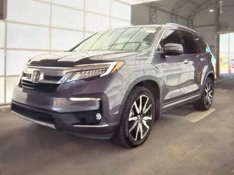 Silver 2021 Honda Pilot Touring for sale in Knoxville, TN