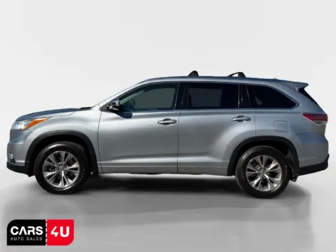 More photos of 2014 Toyota Highlander XLE V6 at Cars 4 U LLC, TN
