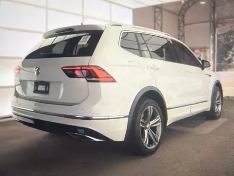 More photos of 2019 Volkswagen Tiguan 2.0T SEL R-Line at Cars 4 U LLC, TN