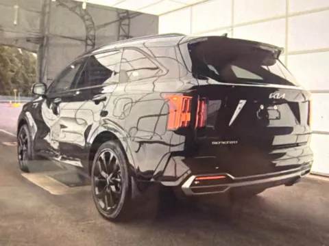 More photos of 2023 Kia Sorento SX at Cars 4 U LLC, TN