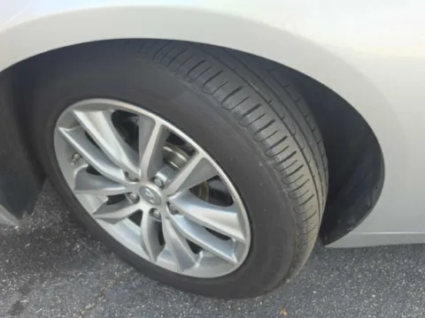 More photos of 2015 INFINITI Q50 Premium at Cars 4 U LLC, TN