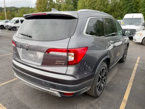 Another view of 2020 Honda Pilot Touring for sale in Knoxville, TN at Cars 4 U LLC