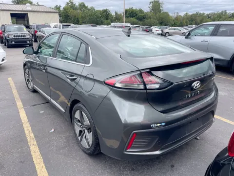 More photos of 2020 Hyundai Ioniq Hybrid SEL at Cars 4 U LLC, TN