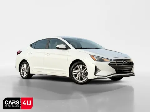 White 2019 Hyundai Elantra SEL for sale in Knoxville, TN